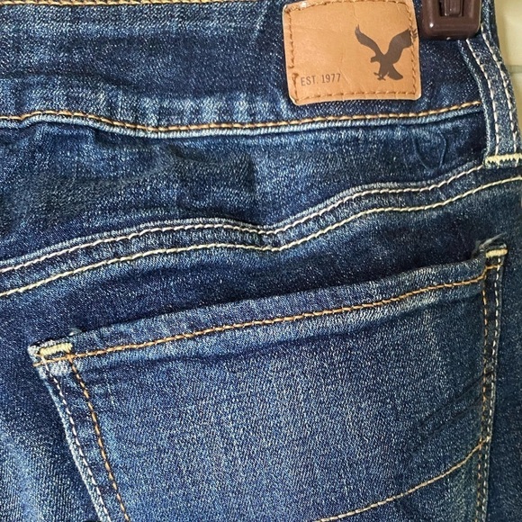 American Eagle SZ 2 Mid Rise Straight Leg Super Stretch Jeans Vintage Dark Wash - Picture 6 of 9